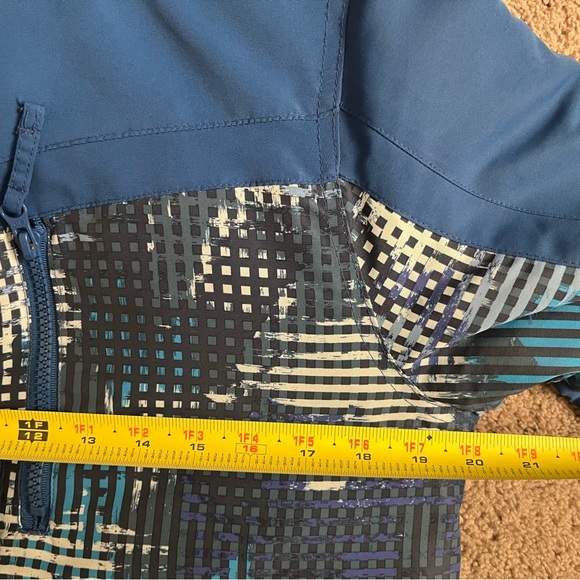 Roebuck &  Co Large Boys Winter Coat - Picture 5 of 10